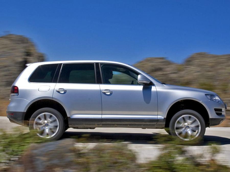  Volkswagen Touareg V6 TDi 2007 года  (фото 16 из 26)